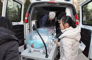玛多县妇婴监护型护送